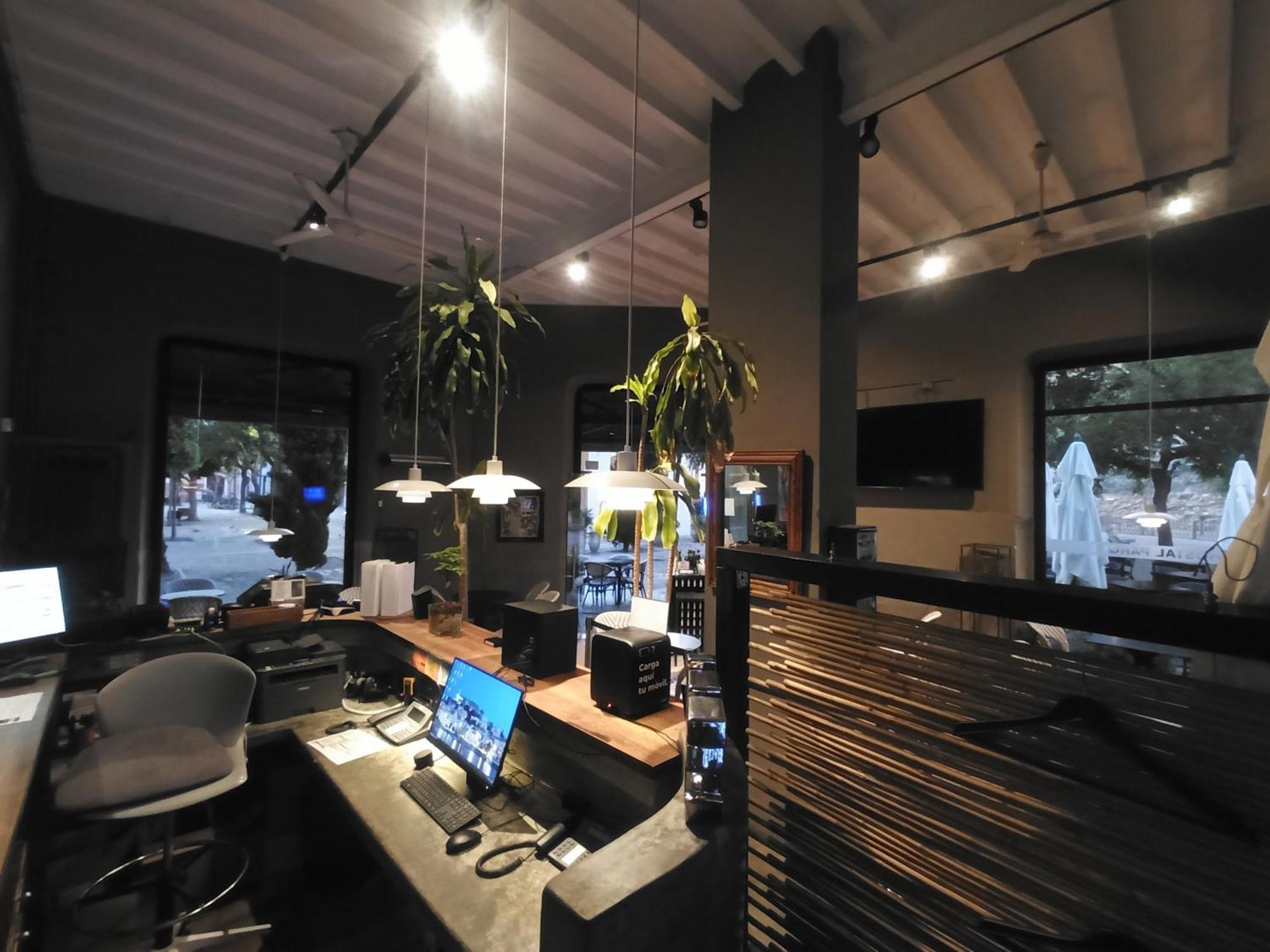 Hostal Parque Ibiza Exterior photo